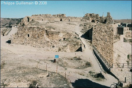 Depuis le bastion mamelouk du chteau de Krak (au sud), vue vers le nord.